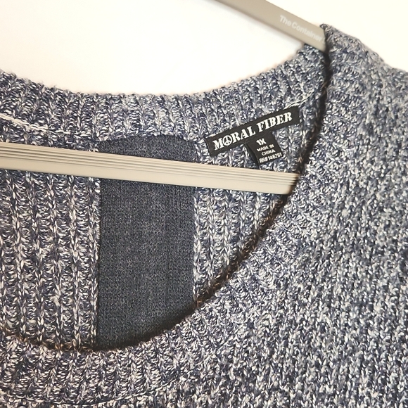 Zip back sweater - Picture 6 of 9